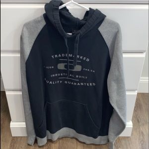 Men’s Oakley Hoodie